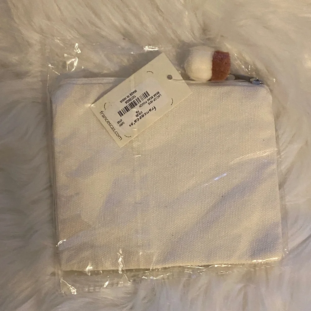 Francesca's Collections Beaded Teddy Bear Pouch - - Picture 2 of 2